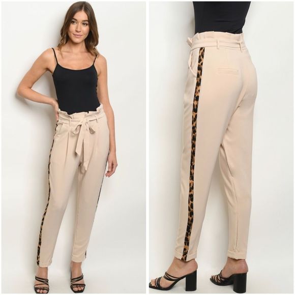 🆕High waisted beige pants w/ leopard print - Picture 2 of 5